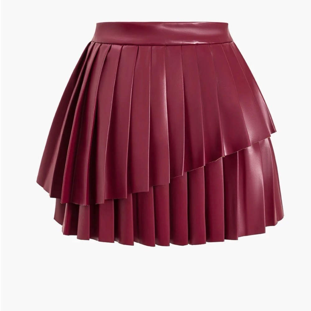 Chic Burgundy Pleated Mini Skirt